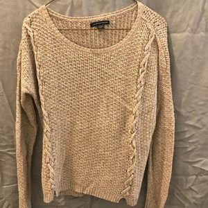 American Eagle sweater